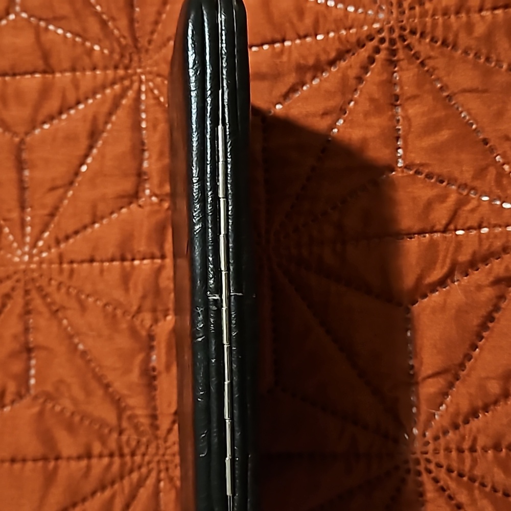 TRUE Love Clutch Vibrant - Picture 5 of 8